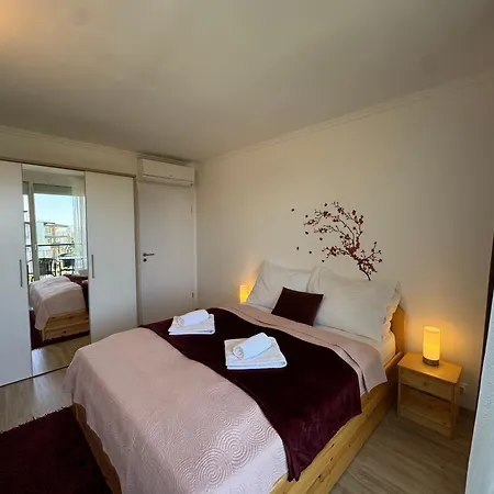 Cadet 505 - Panorámás Balaton-parti Apartamento Siófok